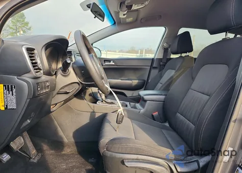 2019 Kia Sportage Lx z USA, uszkodzony, nr VIN KNDPM3AC1K7536656